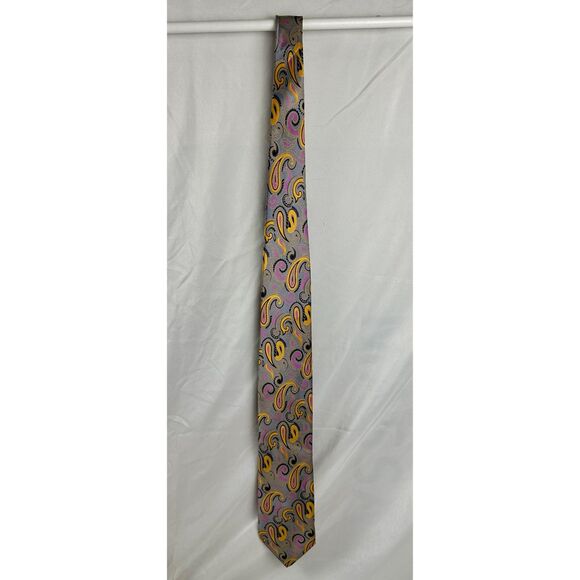 Italo Ferretti Silk Tie Paisley Pattern on Gray Background L-59 in W-3.5 in - Picture 2 of 6